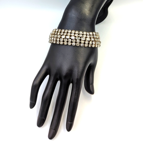Sparkling Vintage Five Rows Clear Rhinestones Silver Tone Tennis Bracelet - Picture 1 of 15